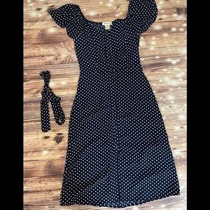 Dainty Navy Polka-dot dress